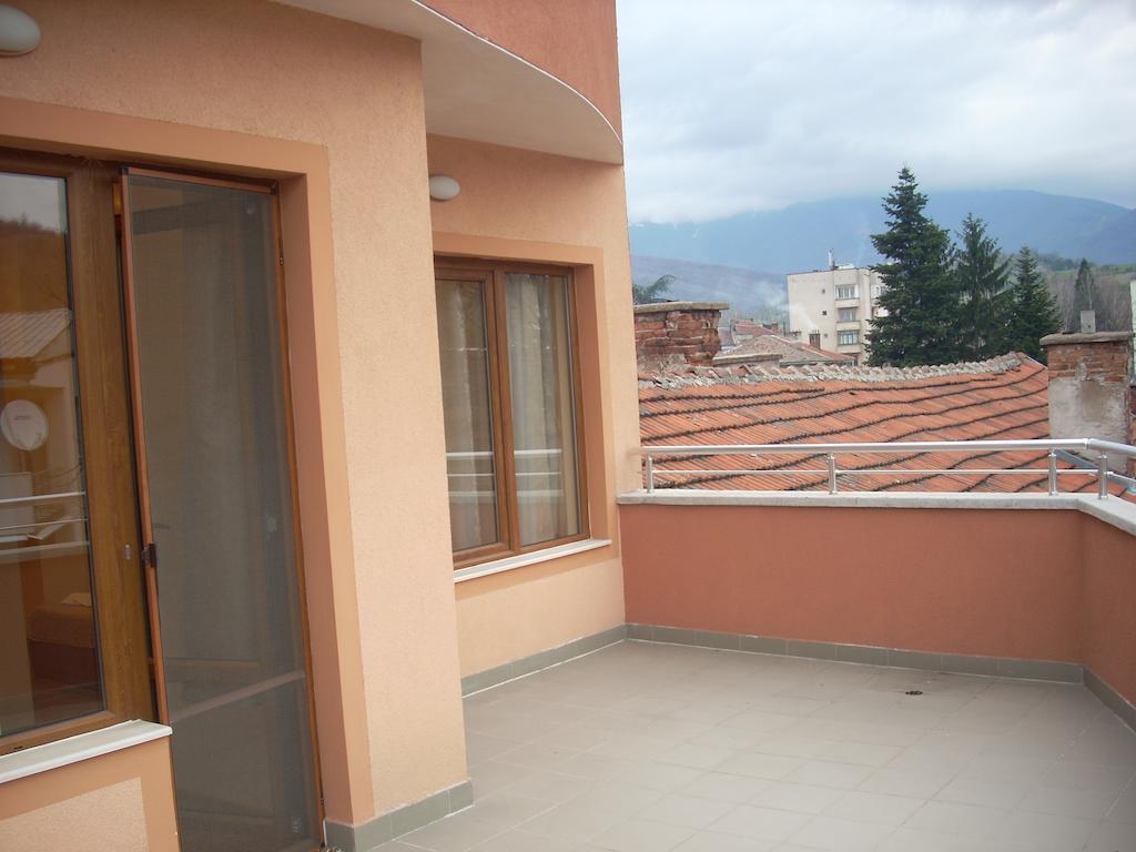 Gelov Hotel Bercoviţa Exterior foto
