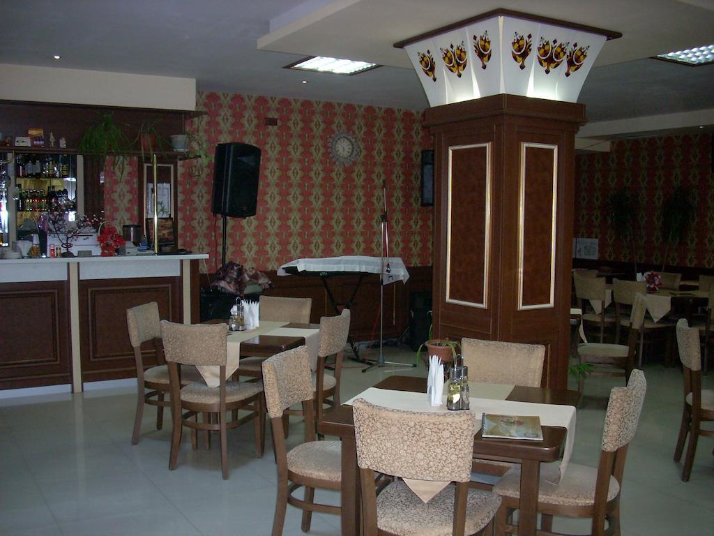 Gelov Hotel Bercoviţa Exterior foto